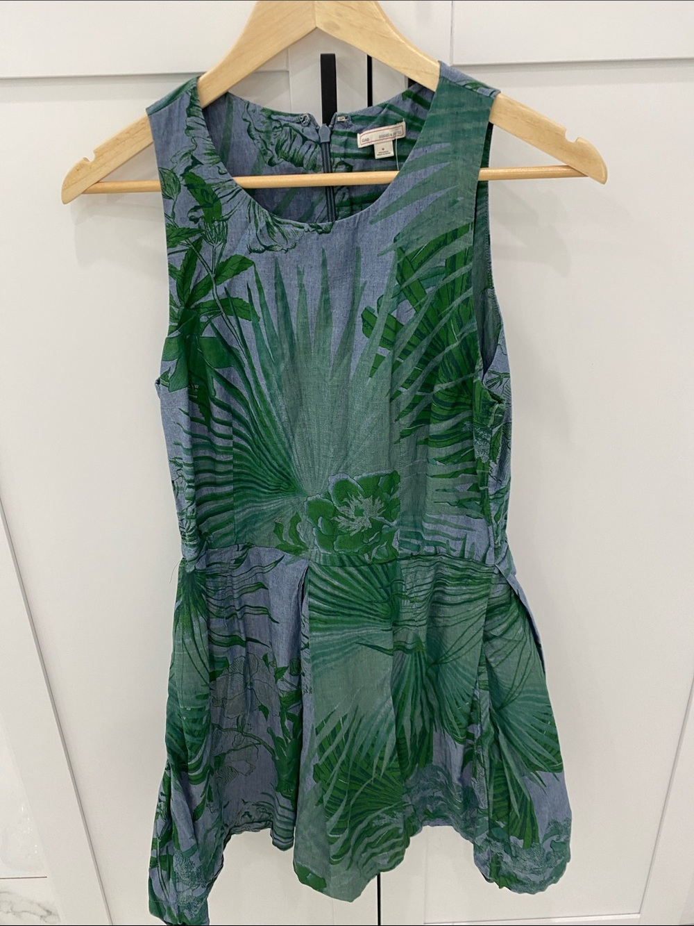GAP Green Tropical-Print Sleeveless Mini Dress
